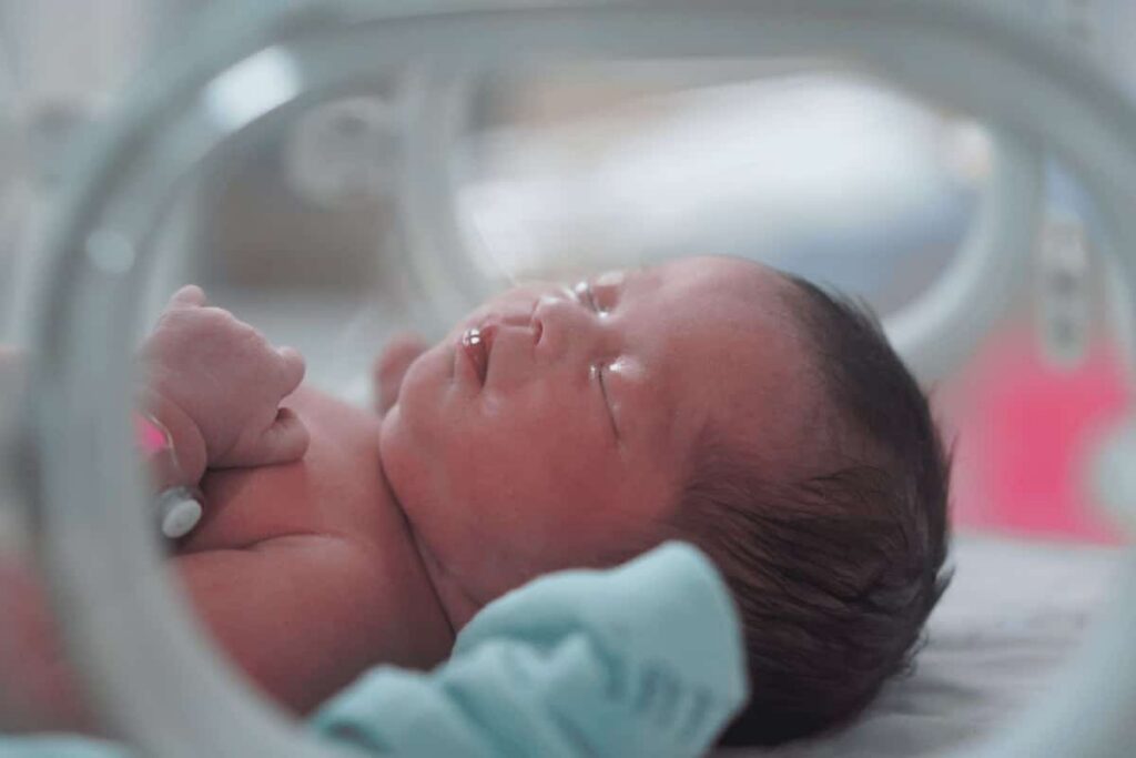 Howie Sacks and Henry / Expertise / Birth Injuries